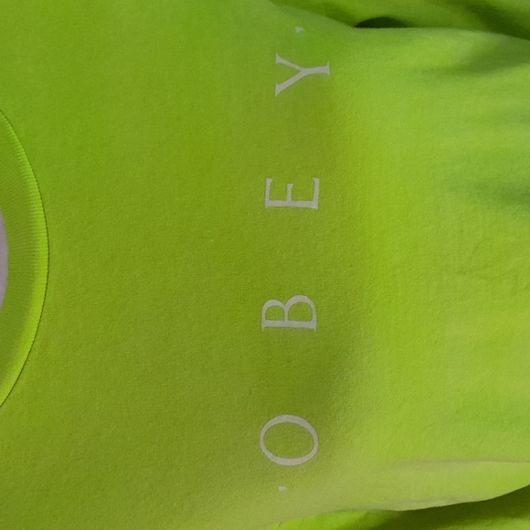 OBEY Worldwide Long Sleeve T-Shirt Size S NWOT🦒74 - Picture 2 of 5